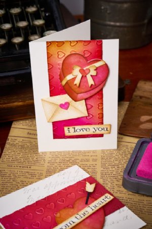 Sizzix - Embossing Folder with Thinlits Dies Set - Vault Side Order, Love Notes